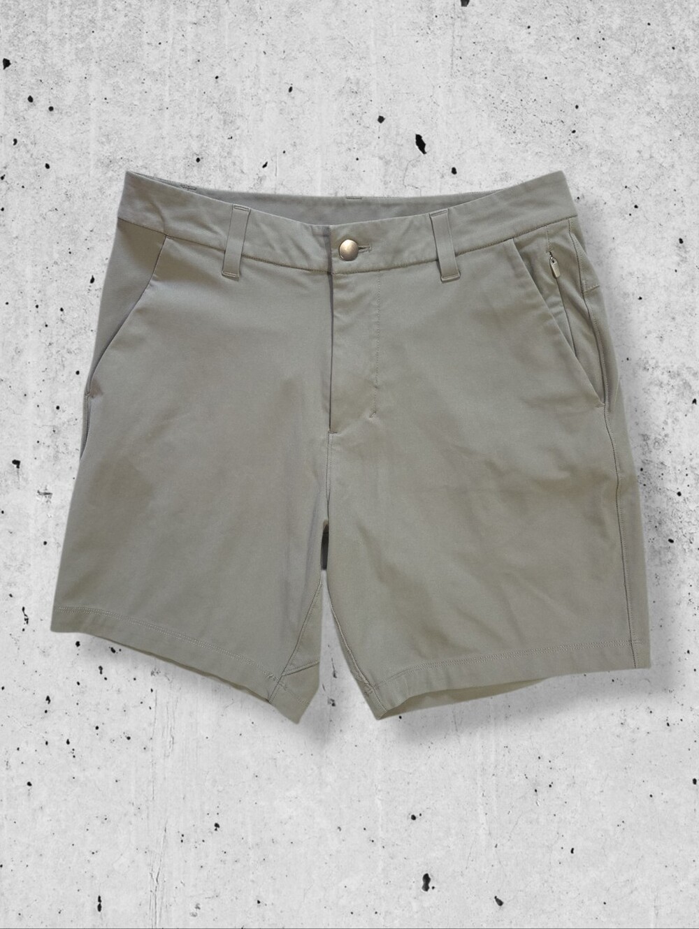 lululemon athletica 28 Men's Shorts - Grey / Olive Green